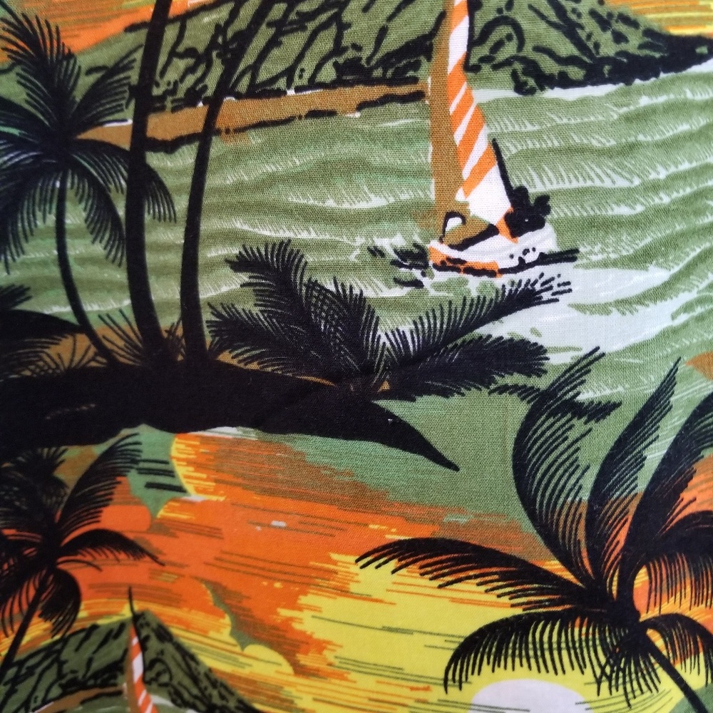 SARONGS - Picture 4 of 8